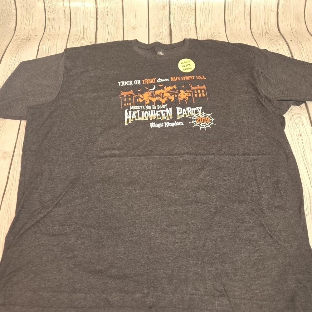 Disney 2019 Mickey's Halloween Party Gray T-Shirt Top Size 3XL - Picture 2 of 4
